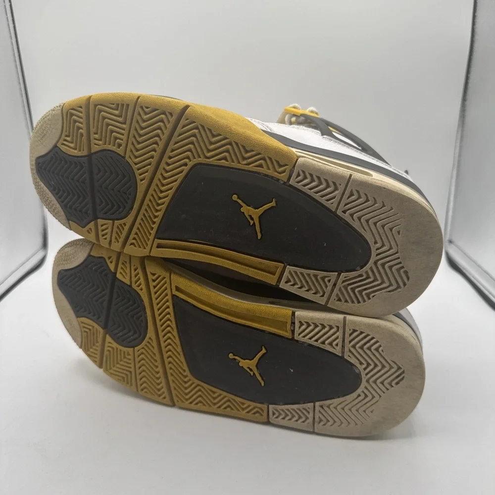 Nike Air Jordan 4 Retro Vivid Sulfur AQ9129-101 Sz 8 Yellow/Black Thunder Cement